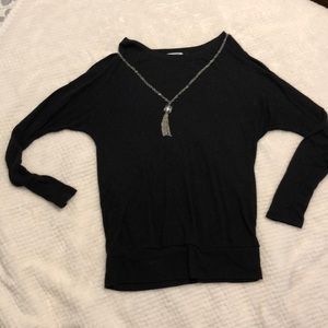 Black Old Navy long sleeve top